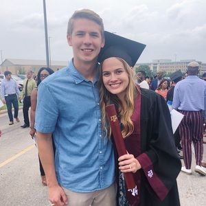 Meet your Posher, Ally